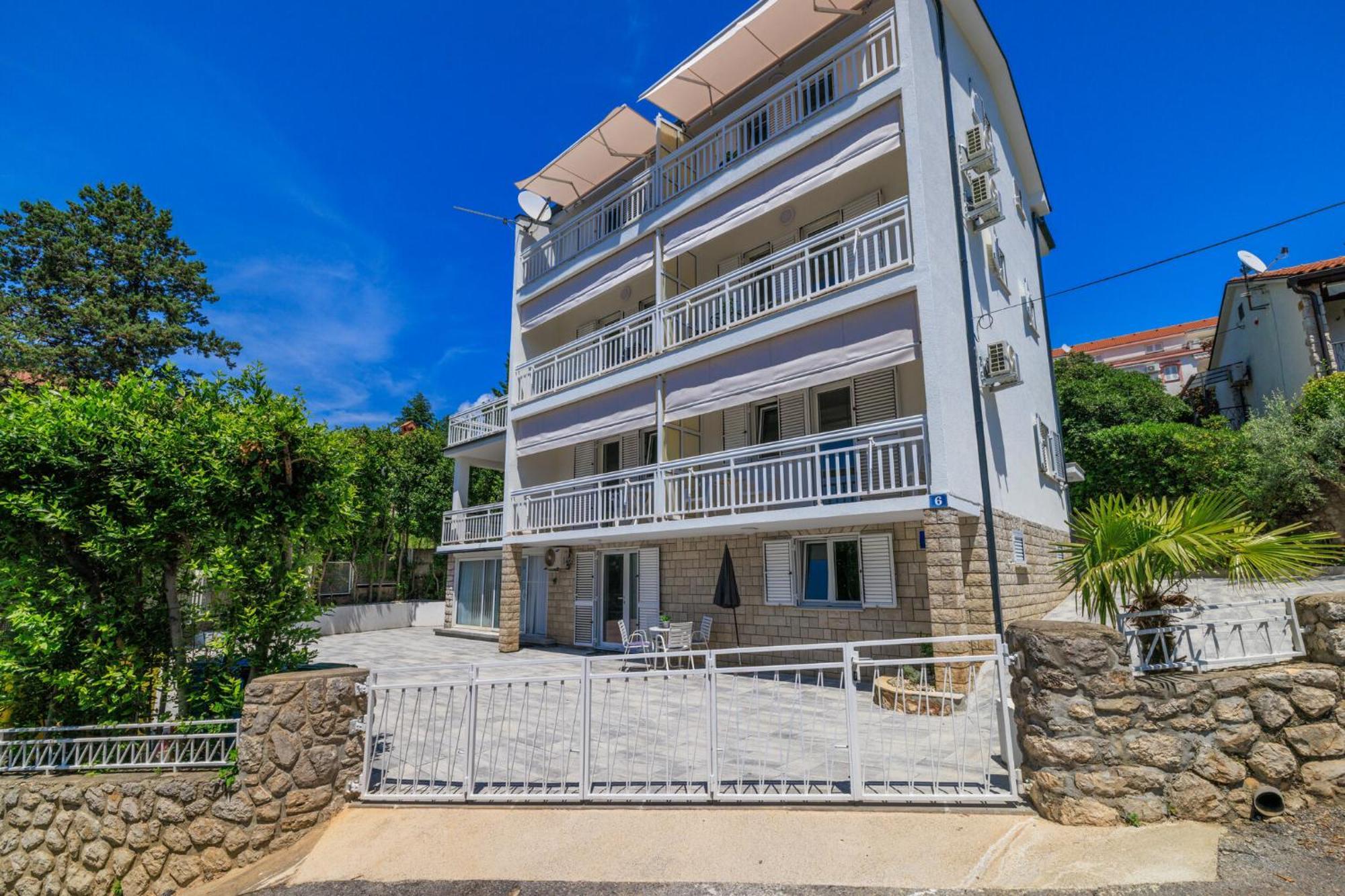 Apartament Podvezanec *