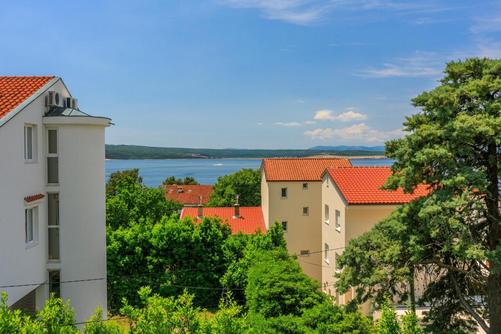 Podvezanec * Dramalj