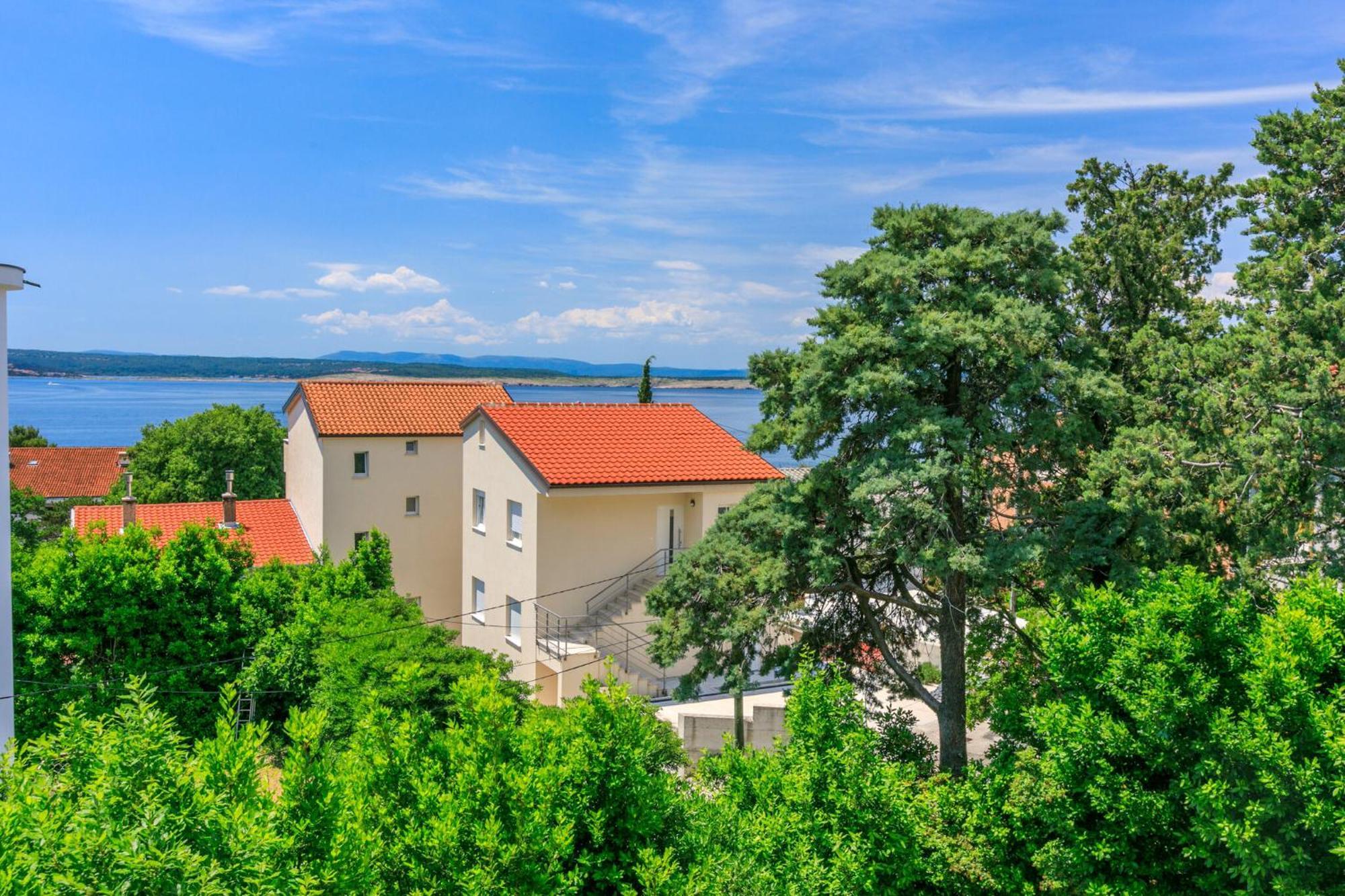 Podvezanec * Dramalj